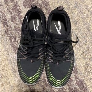 Women’s Nike shoes